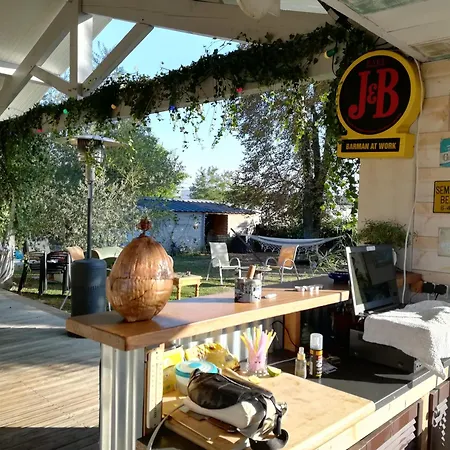 Maison D'alex Bon-Encontre